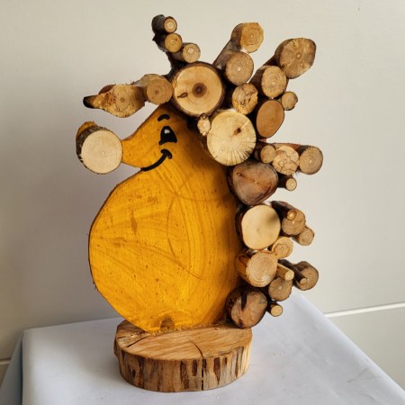 Igel aus Holz