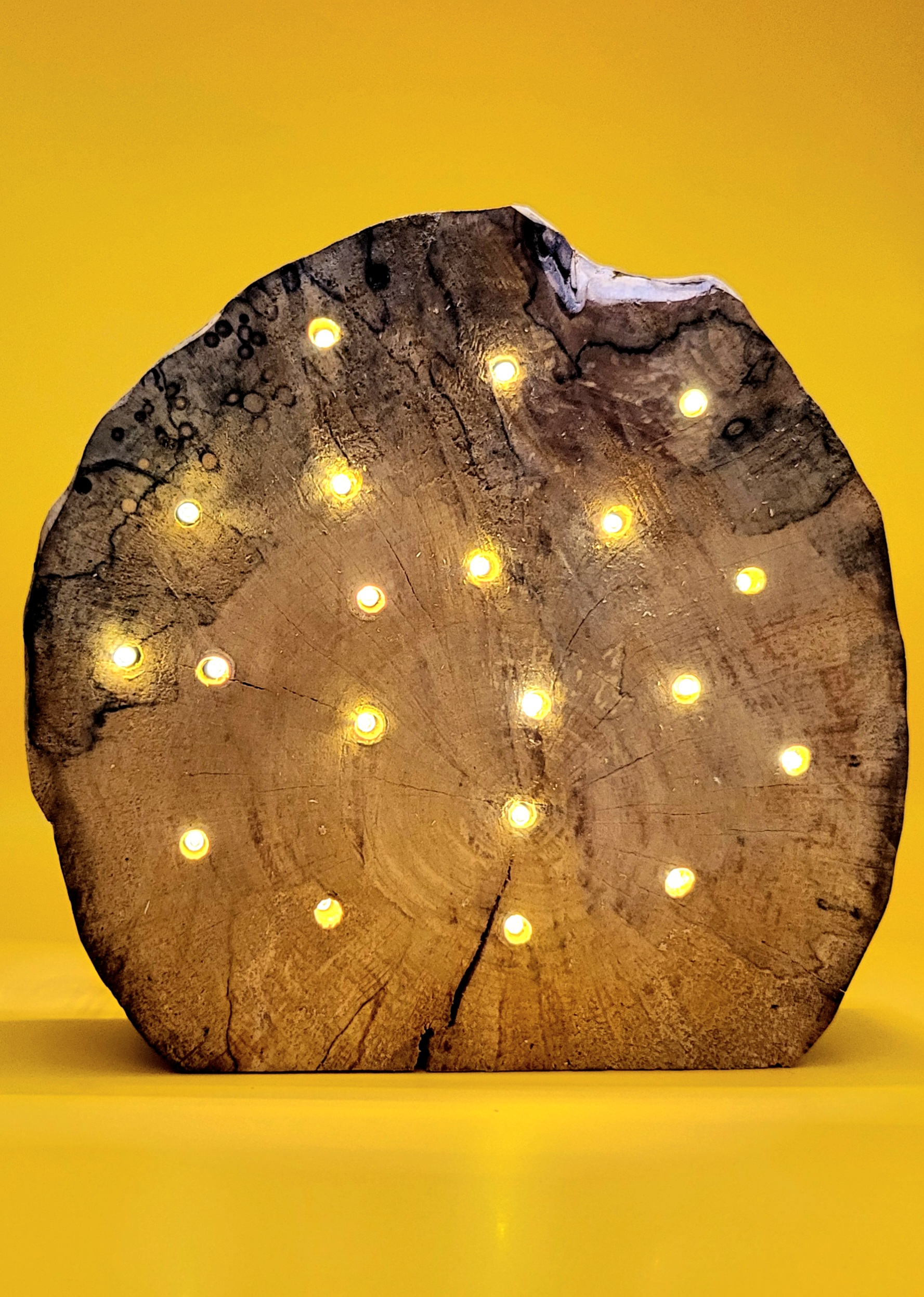 Holzscheibe mit Licht – Bild 2