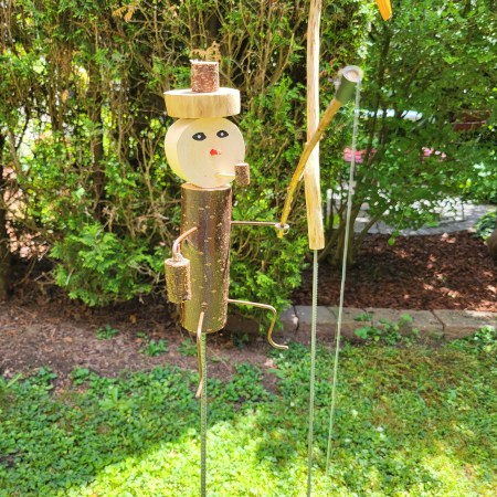 Angler als Gartenstecker
