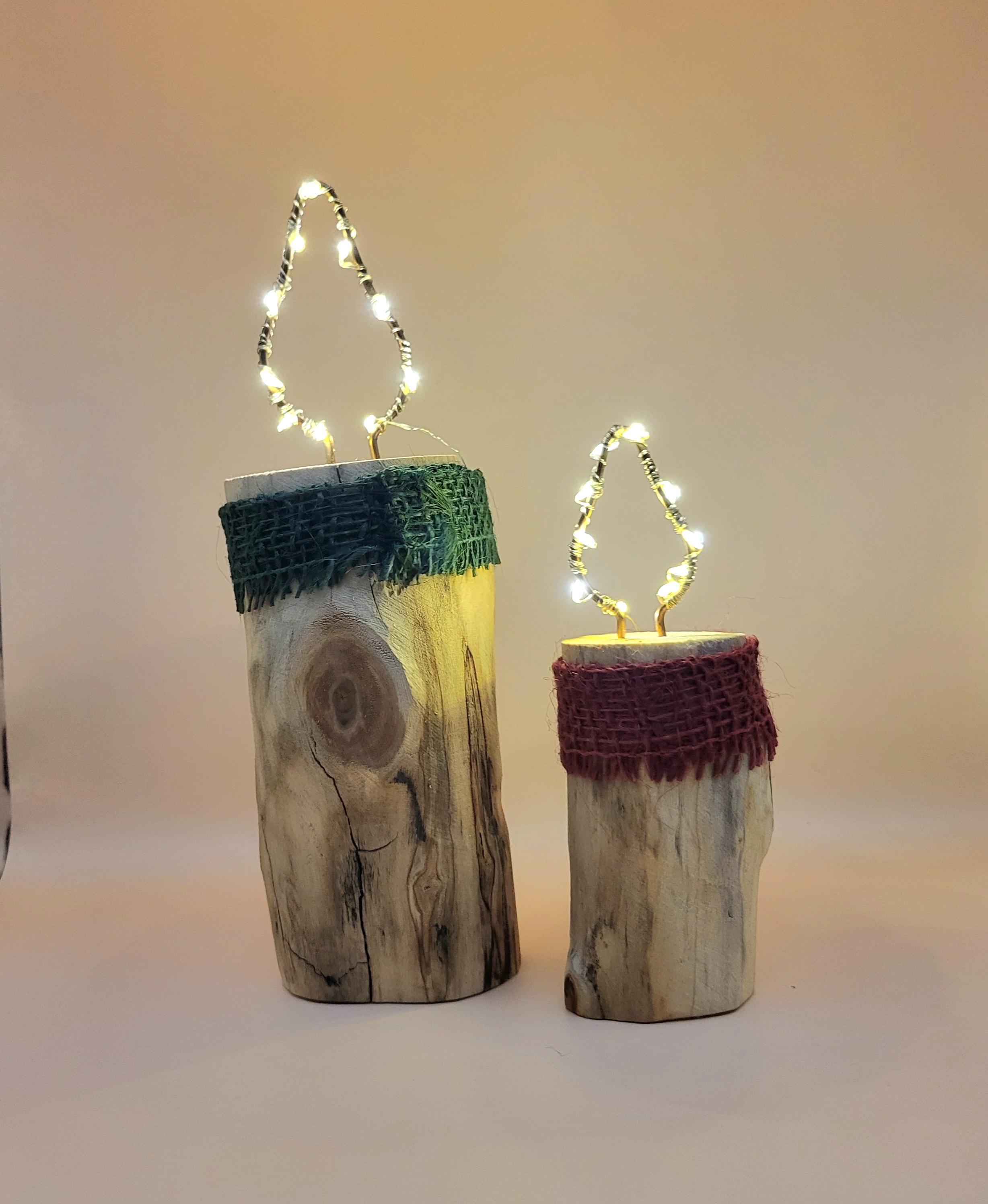 Kerze aus Holz mit Beleuchtung – Bild 2