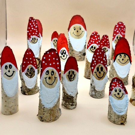 Nikolaus aus Birkenholz handbemalt
