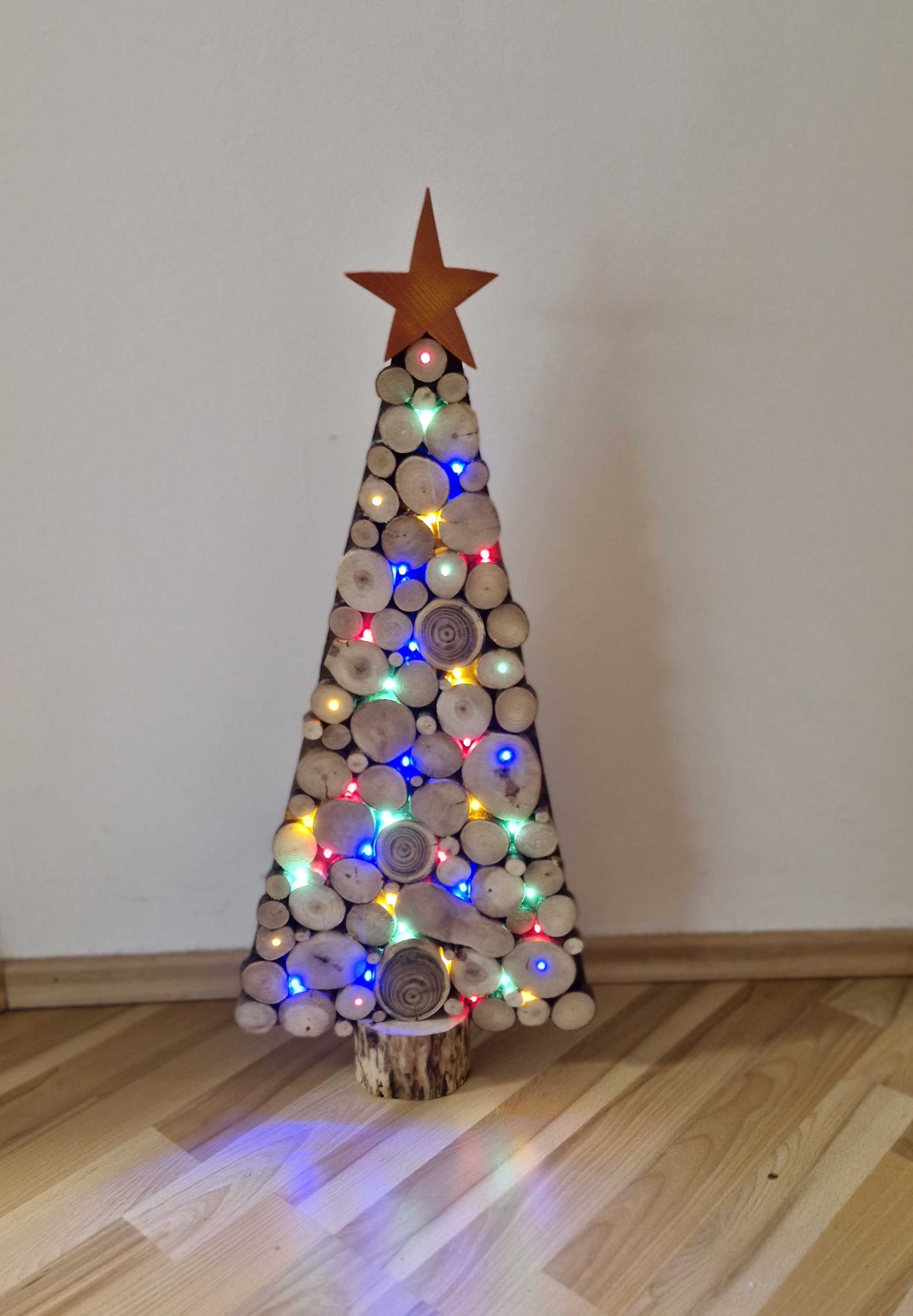 Großer Weihnachtsbaum mit Timer und 40 Lichter