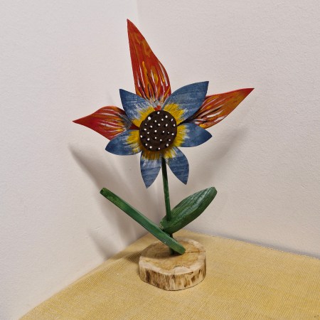 Bunte Holzblume – handgefertigt & ein echtes Unikat