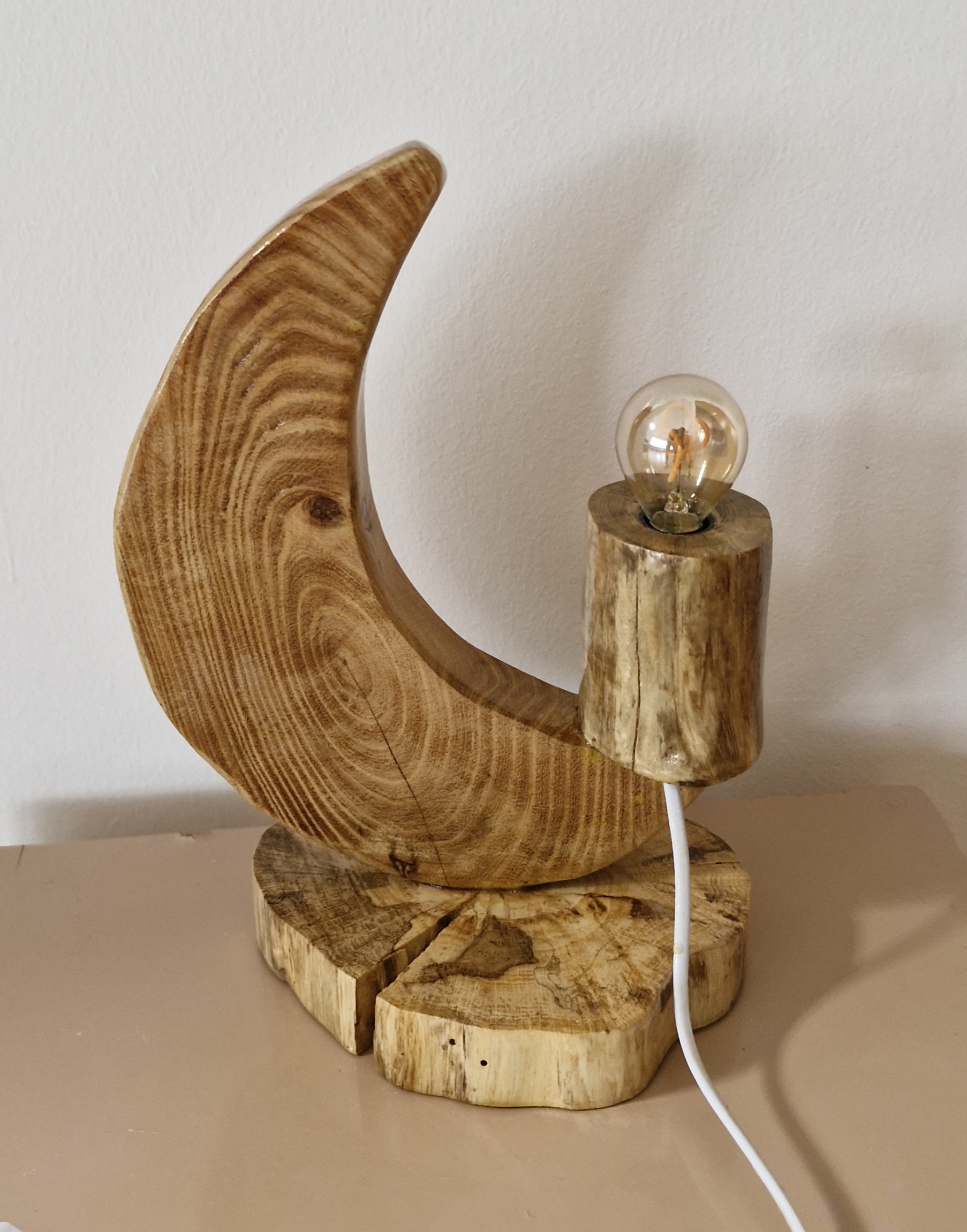 Mondlicht aus Naturholz – Bild 4